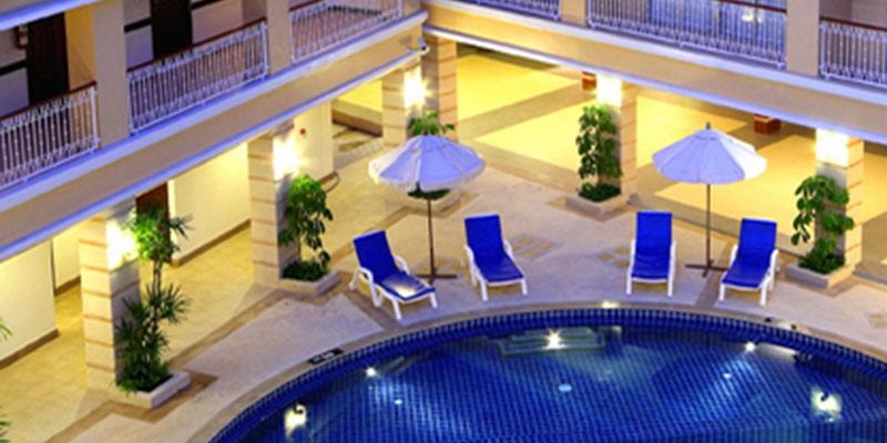 Kalim Resort Patong Luaran gambar