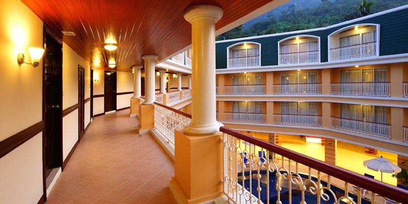 Kalim Resort Patong Luaran gambar